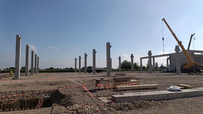 Nuovo capannone e palazzina uffici 
